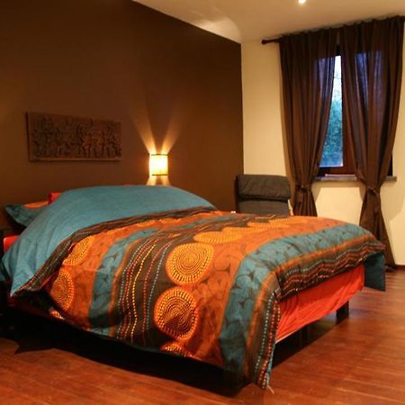 B&B La Chapelle Au Puits La Louvière Pokój zdjęcie